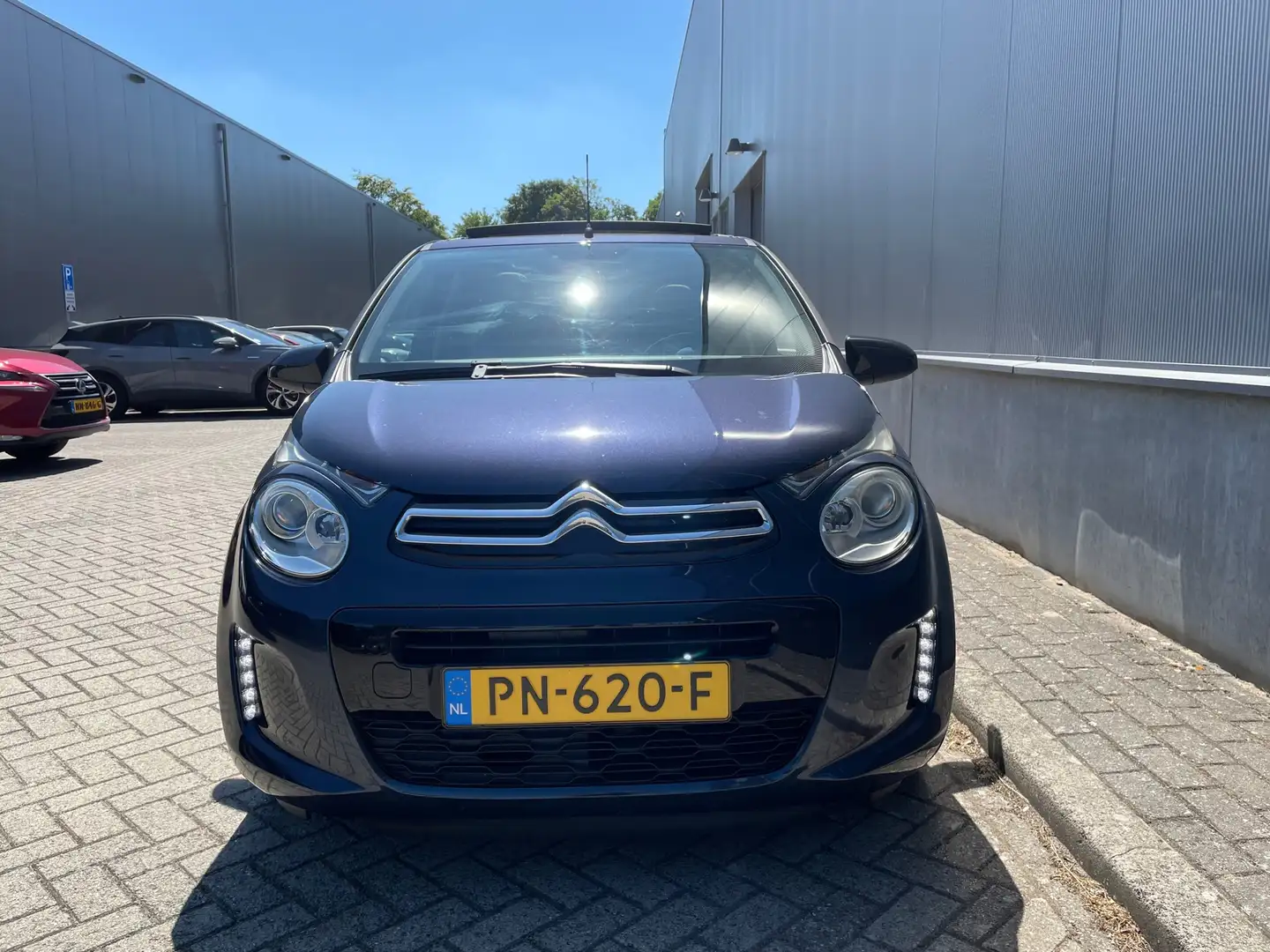 Citroen C1 1.0 e-VTi Airscape Shine / Open Dak / Camera Blauw - 2