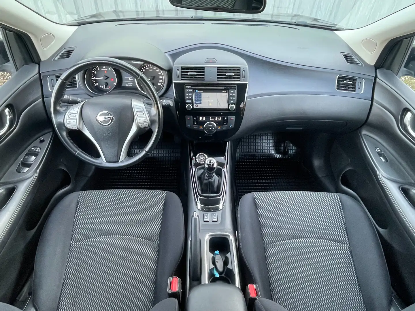 Nissan Pulsar 1,2 DIG-T N-Tec * Top Zustand & Ausstattung * Schwarz - 2