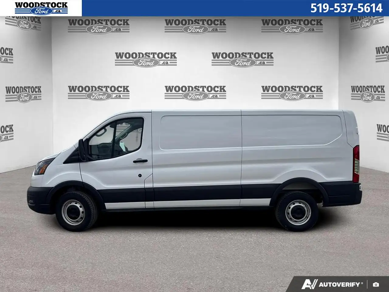 Ford Transit Cargo Van снимка Ford Transit Cargo Van