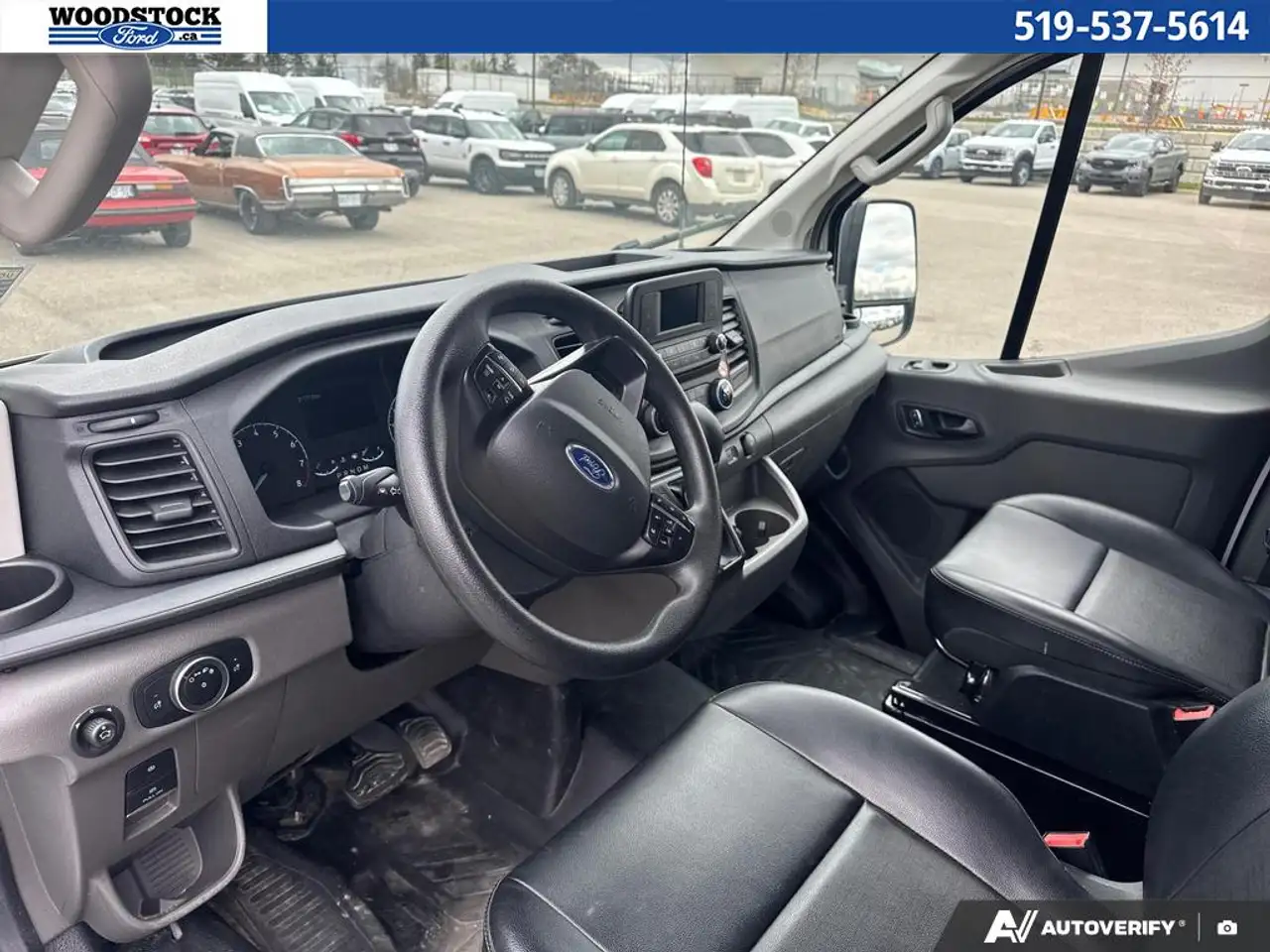Ford Transit Cargo Van снимка Ford Transit Cargo Van