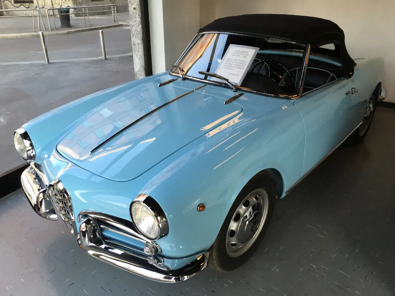 Alfa Romeo GIULIETTA SPYDER 1300 VELOCE PASSO CORTO, foto 2