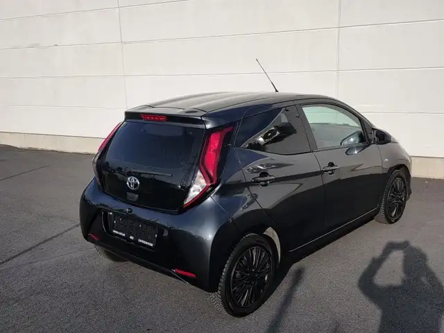 Toyota Aygo view 5