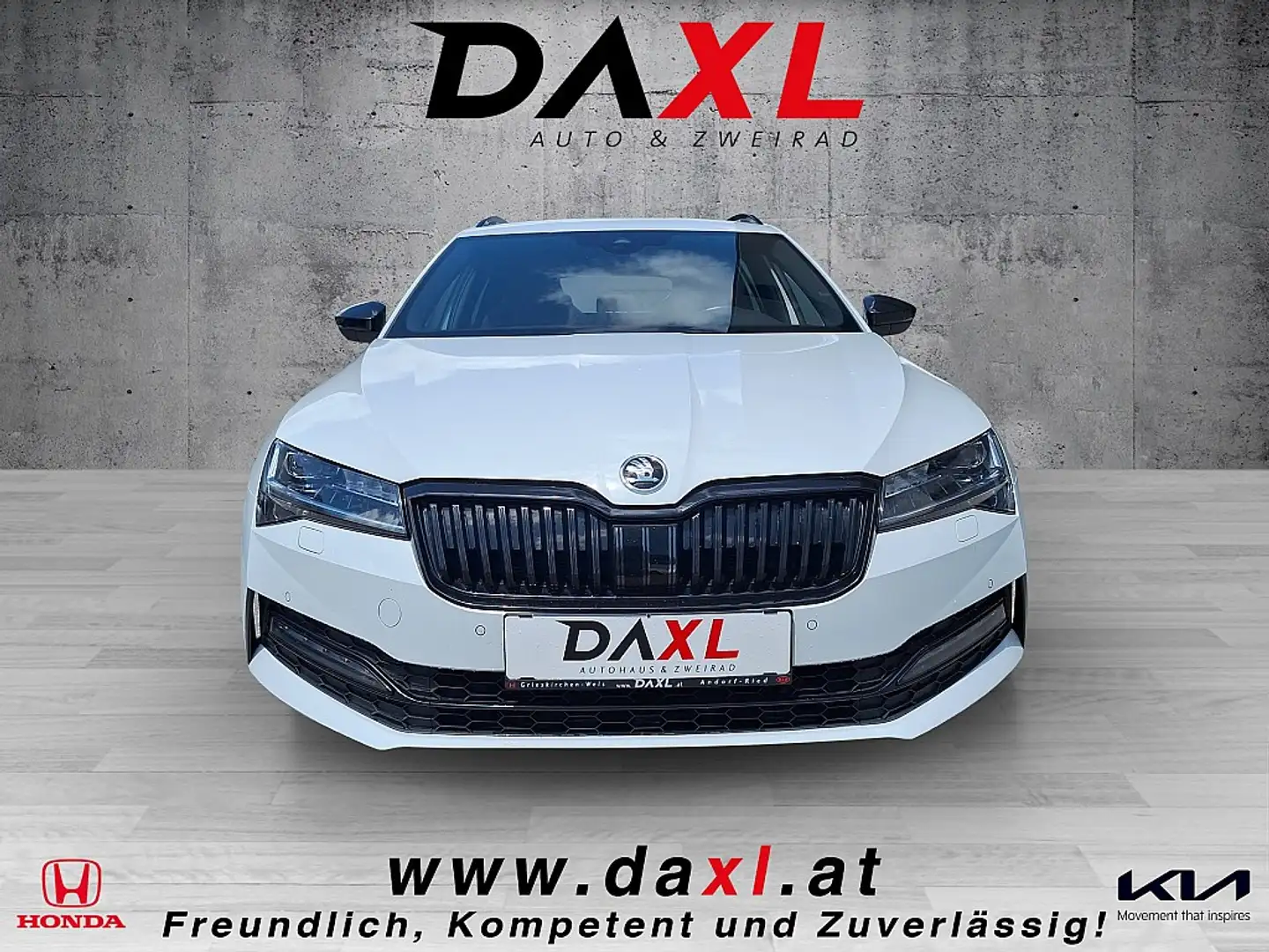 Skoda Superb Kombi 2,0 TDI Sportline DSG Blanc - 2