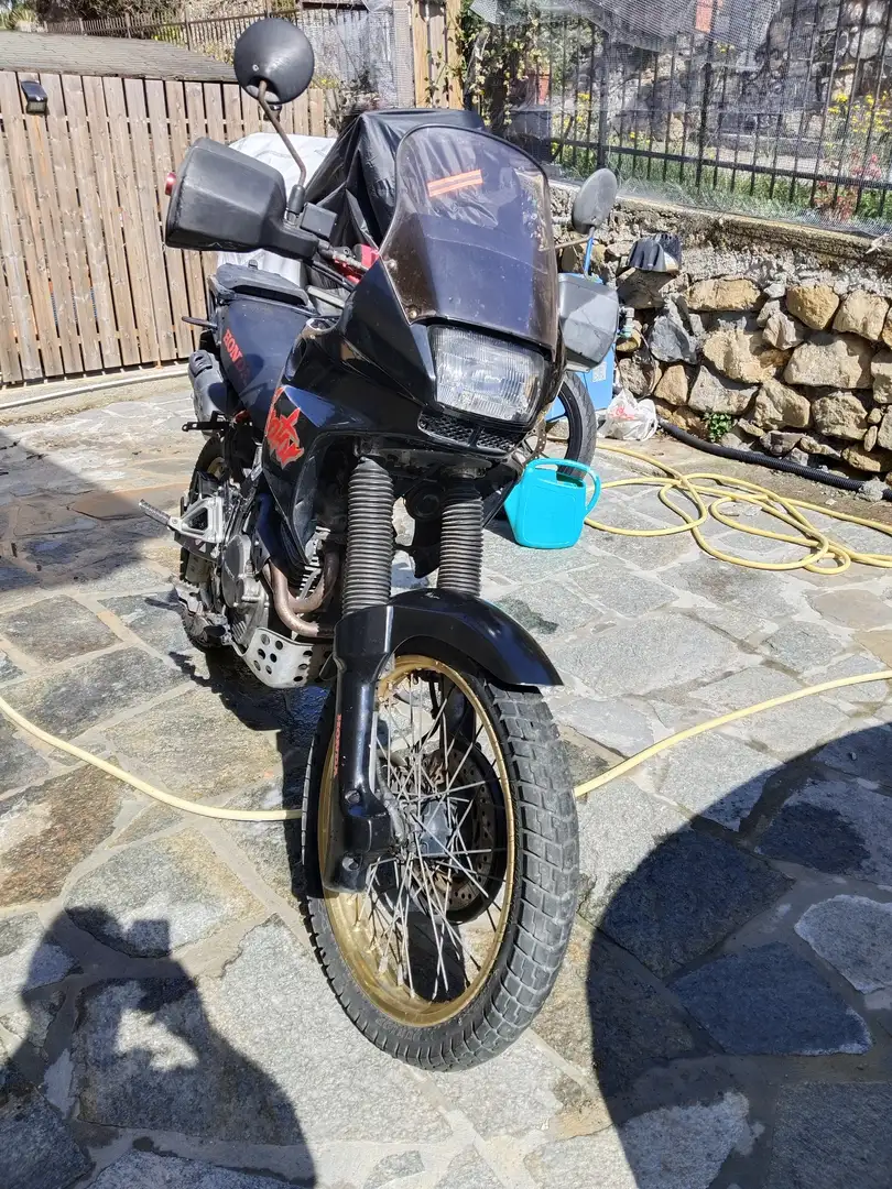 Honda NX 650 color nero e rosso Negro - 1