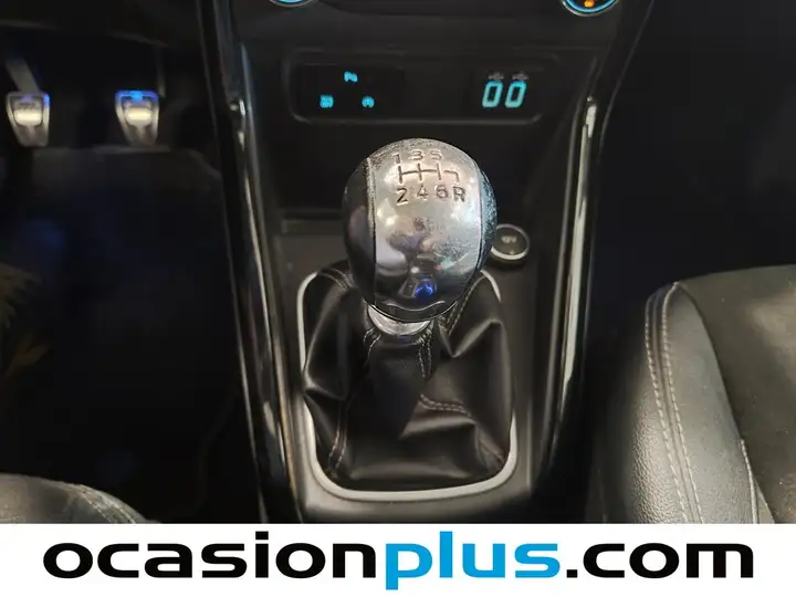 Ford EcoSport 2018, foto 5