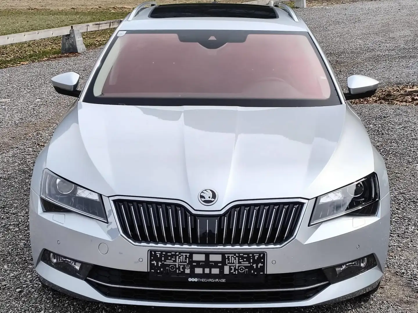 Skoda Superb Superb 2,0 TDI Style DSG Style Silber - 1