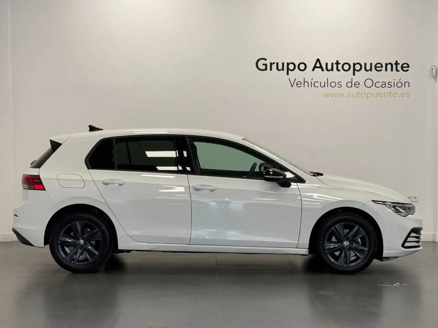 Volkswagen Golf LIFE Wit - 2
