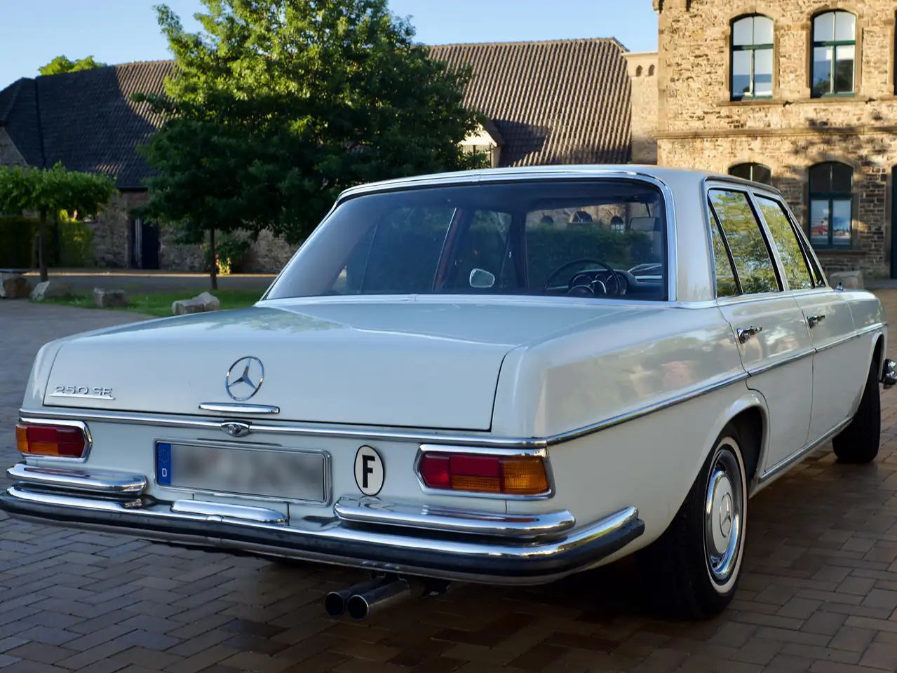 Mercedes-Benz 250 SE, foto 3