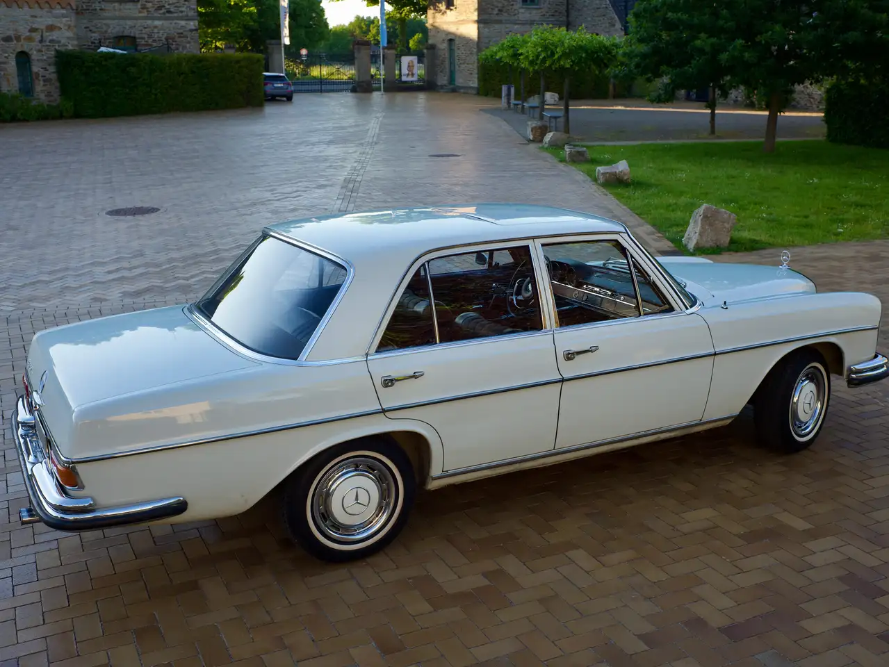 Mercedes-Benz 250 SE, foto 6