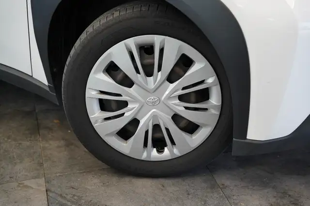 Toyota Aygo X view 4