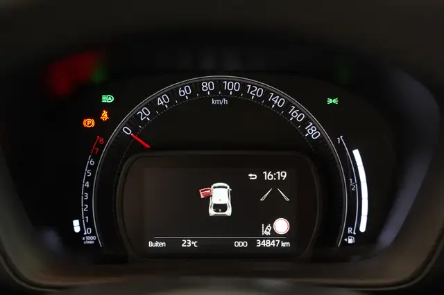 Toyota Aygo X view 10