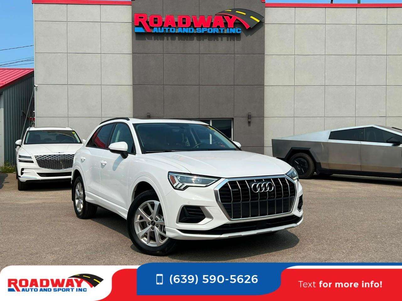 2025 Audi Q3 40 HEATED SEATS I LEATHER I PANAROMIC SUNROOF I AP