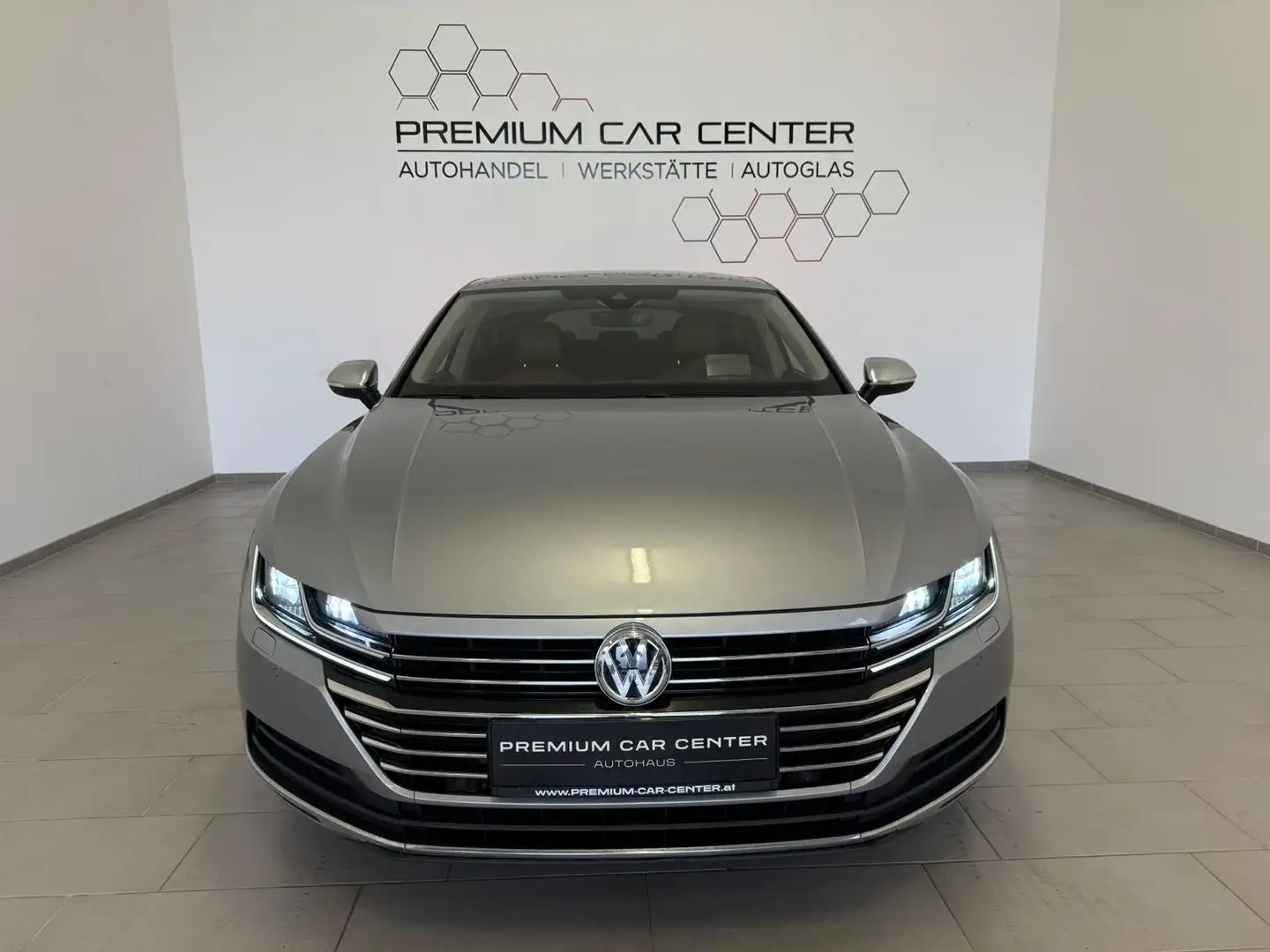 Volkswagen Arteon 2,0 TDI SCR Elegance DSG DIGI-TACHO / HEAD-UP Grau - 2