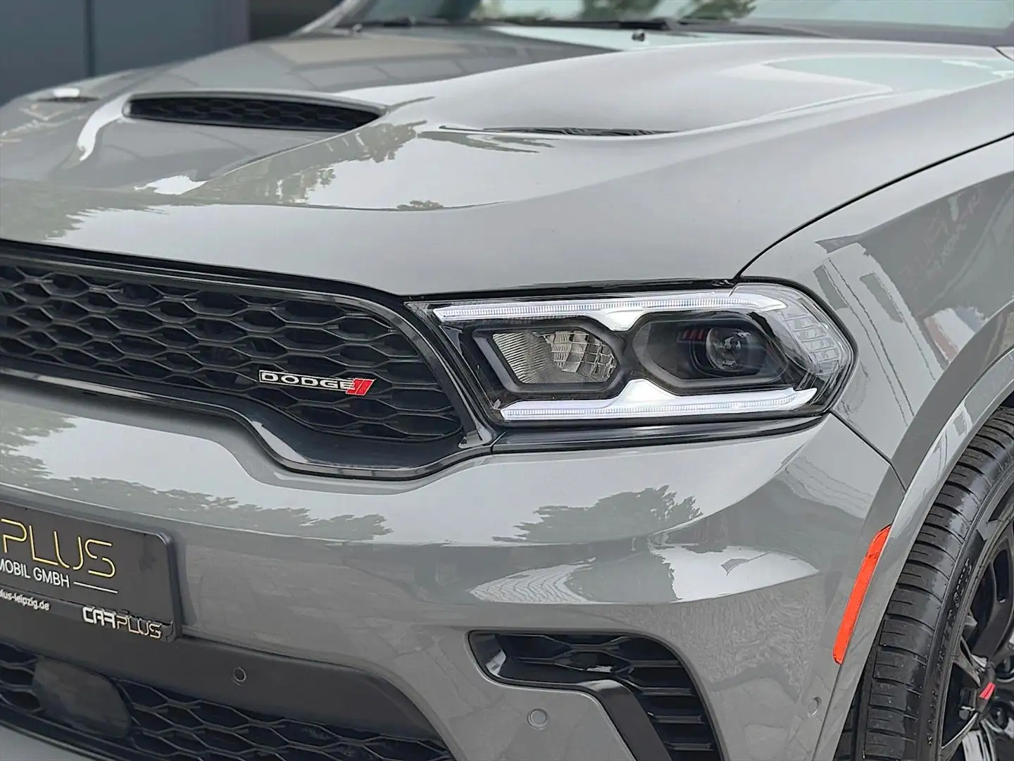 Dodge Durango 5.7 V8 R/T SRT STYLE 4x4 Night Paket LED Gris - 2