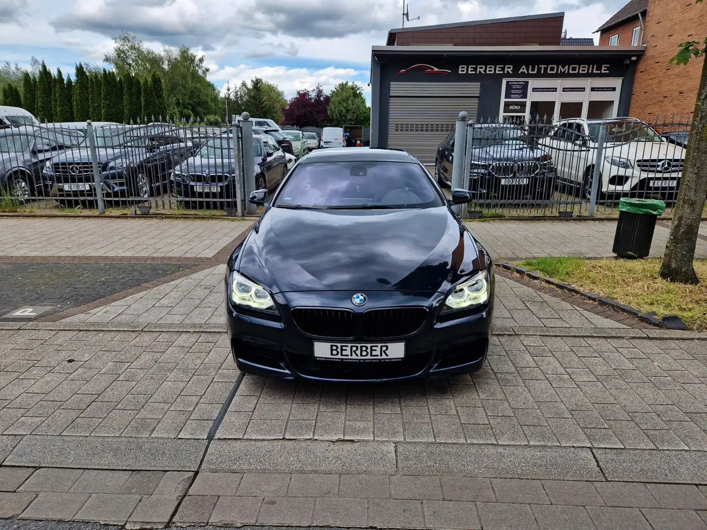 BMW 640 BMW 640d M-Paket*B&O*LED*NAVI*HEAD-UP*PANO*SPUR* Schwarz - 2