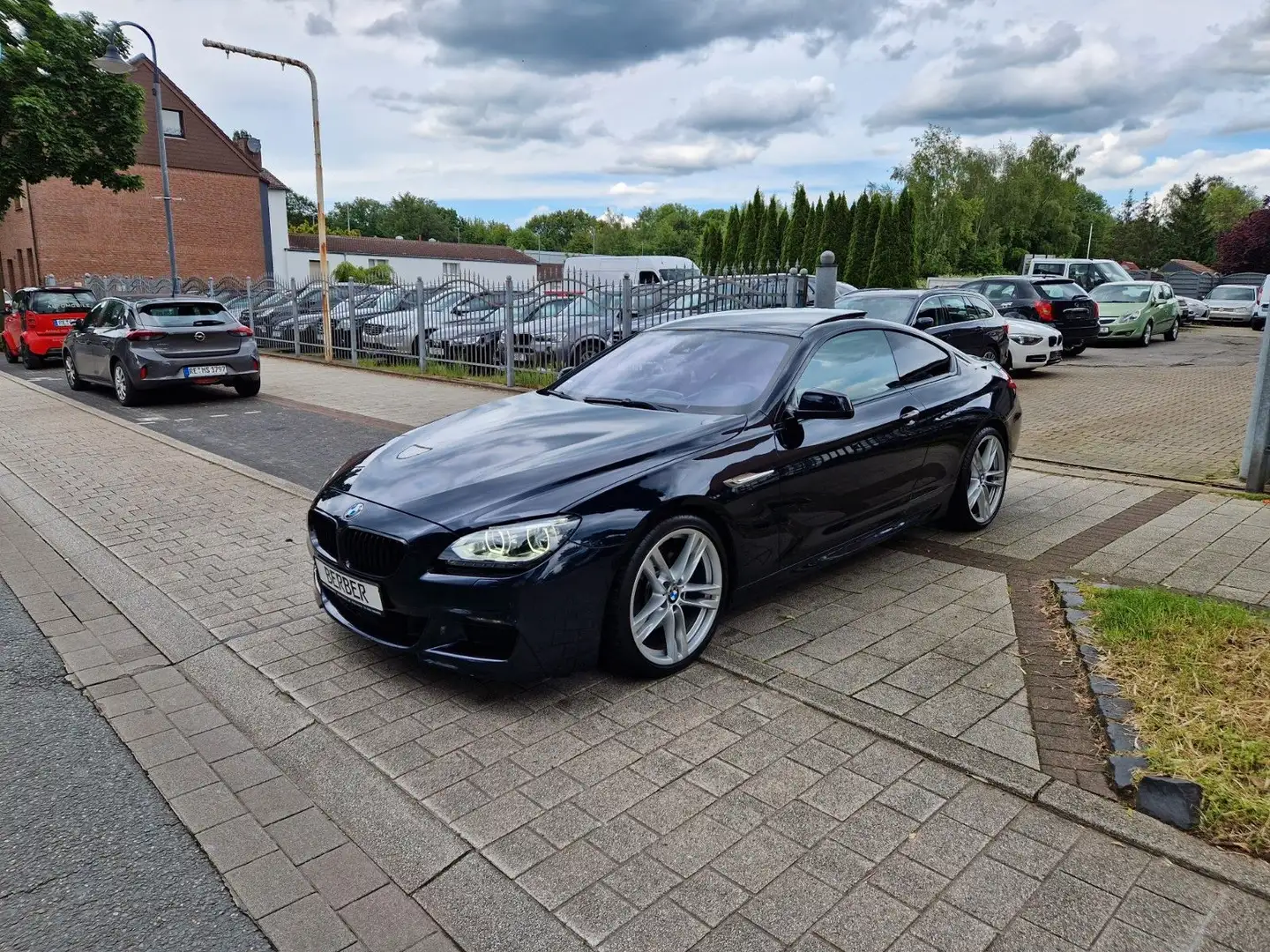 BMW 640 BMW 640d M-Paket*B&O*LED*NAVI*HEAD-UP*PANO*SPUR* Schwarz - 1