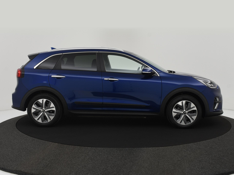 Kia e-Niro ExecutiveLine 64 kWh TREKH|LEER|PANODAK|JBL|MEMORY — photo 4