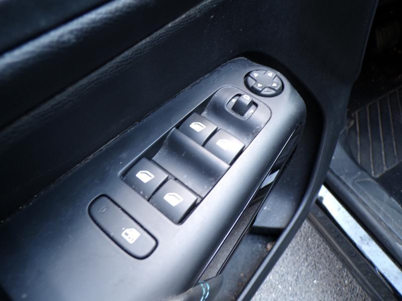Citroen C5 Aircross 1.5HDi 131cv Automatique noir 02/23 Airco GPS — photo 8