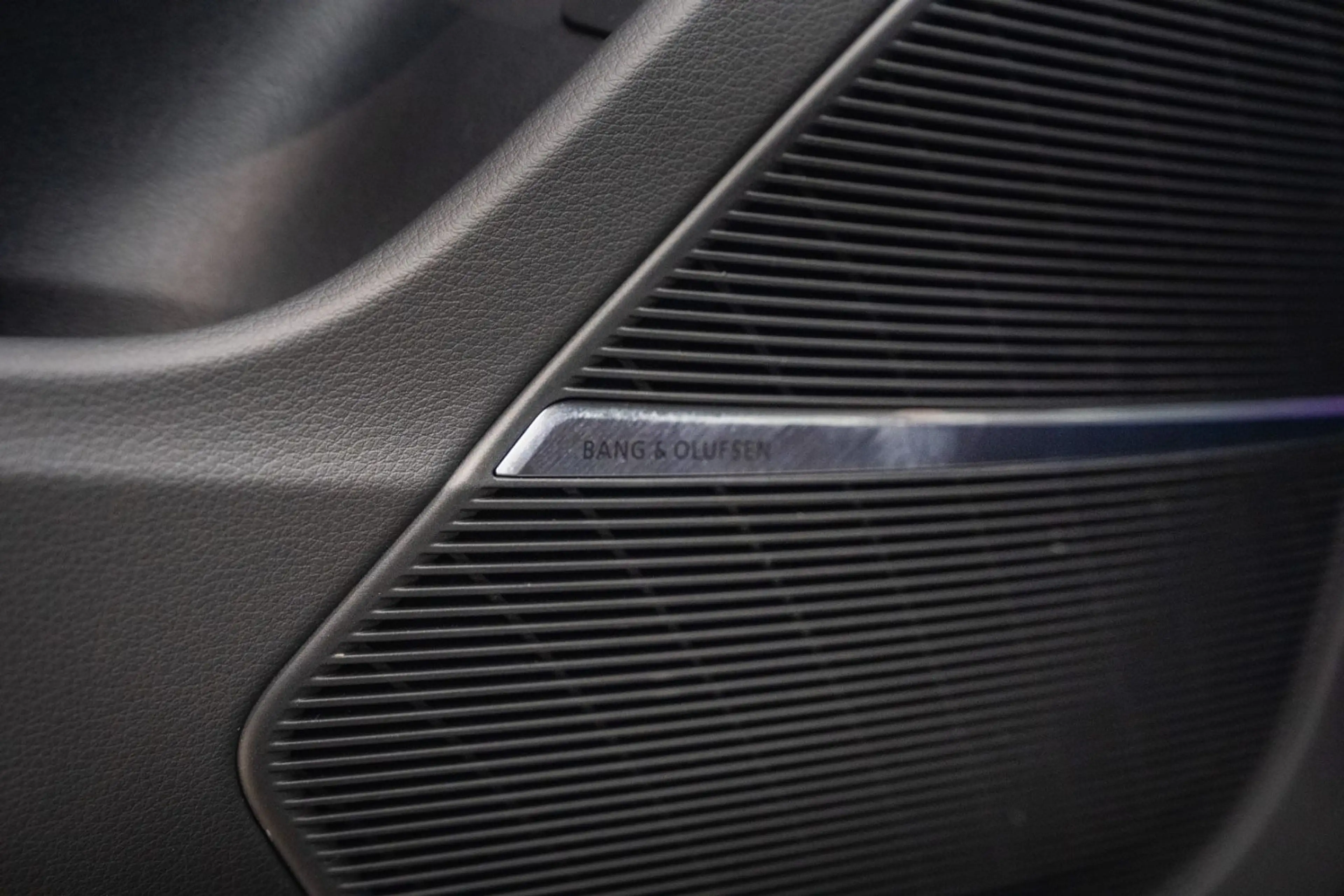 Audi RS Q8 4.0 TFSI quattro*B&O*HU*MASSAGE*360*AHK*UVM — photo 12