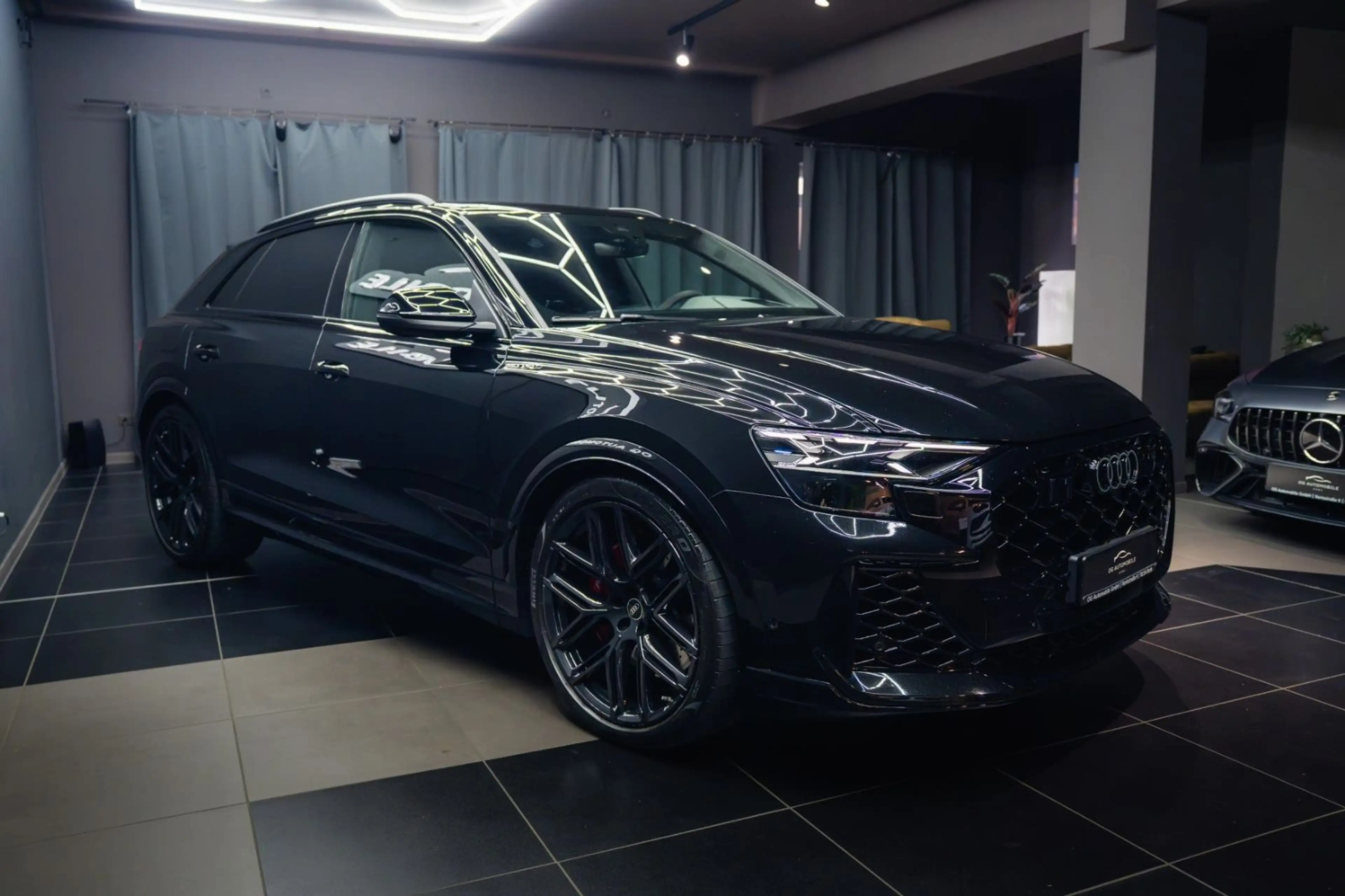 Audi RS Q8 4.0 TFSI quattro*B&O*HU*MASSAGE*360*AHK*UVM — photo 4