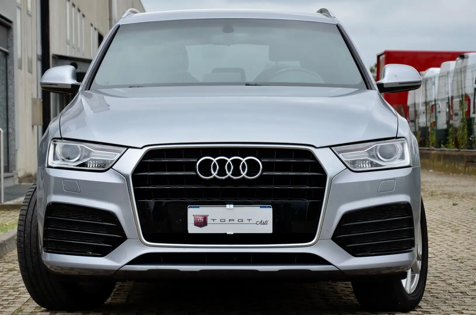 Audi Q3 Q3 2.0 tdi S-line INT-EXT 150cv UNICOPROP, PERMUTE Argento - 2