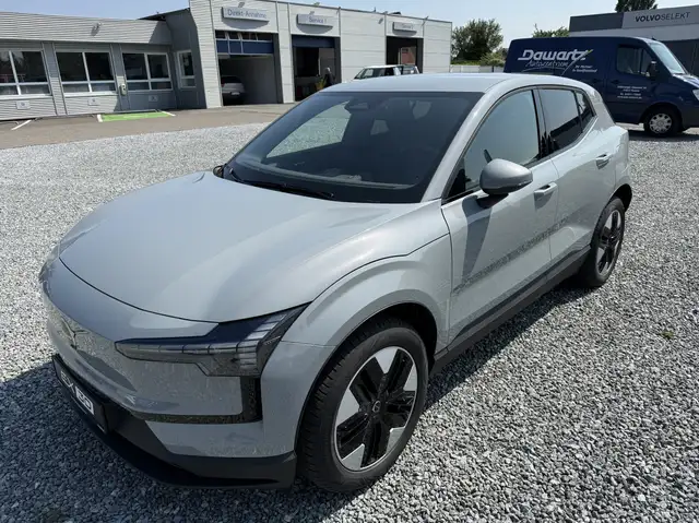 Volvo EX30 Core, Single Motor Extended Range, Elektrisch