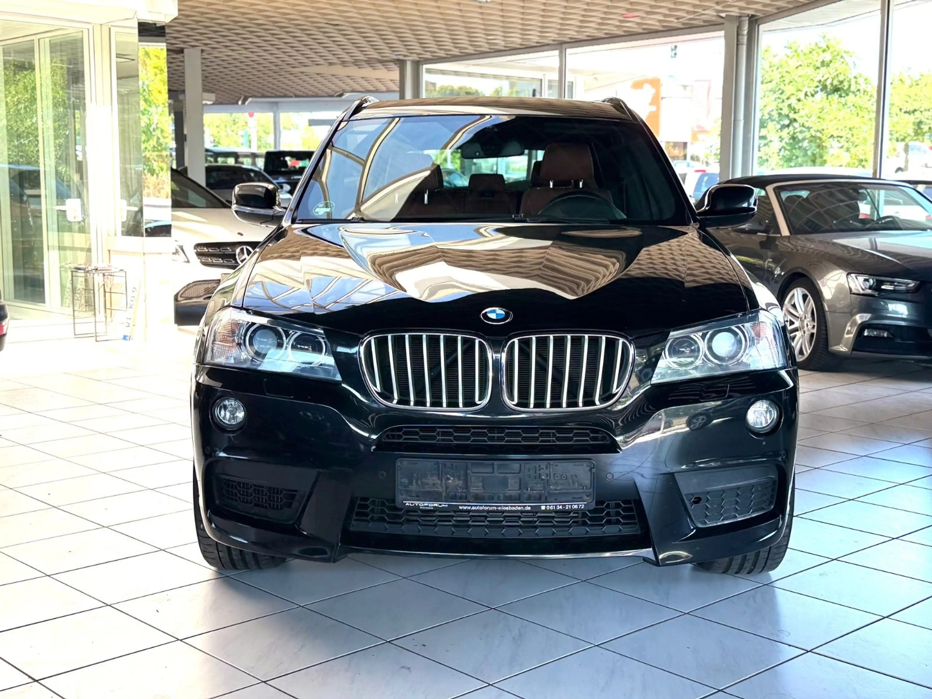 BMW X3 xDrive 35 d M Sportpaket Top Zustand — photo 2