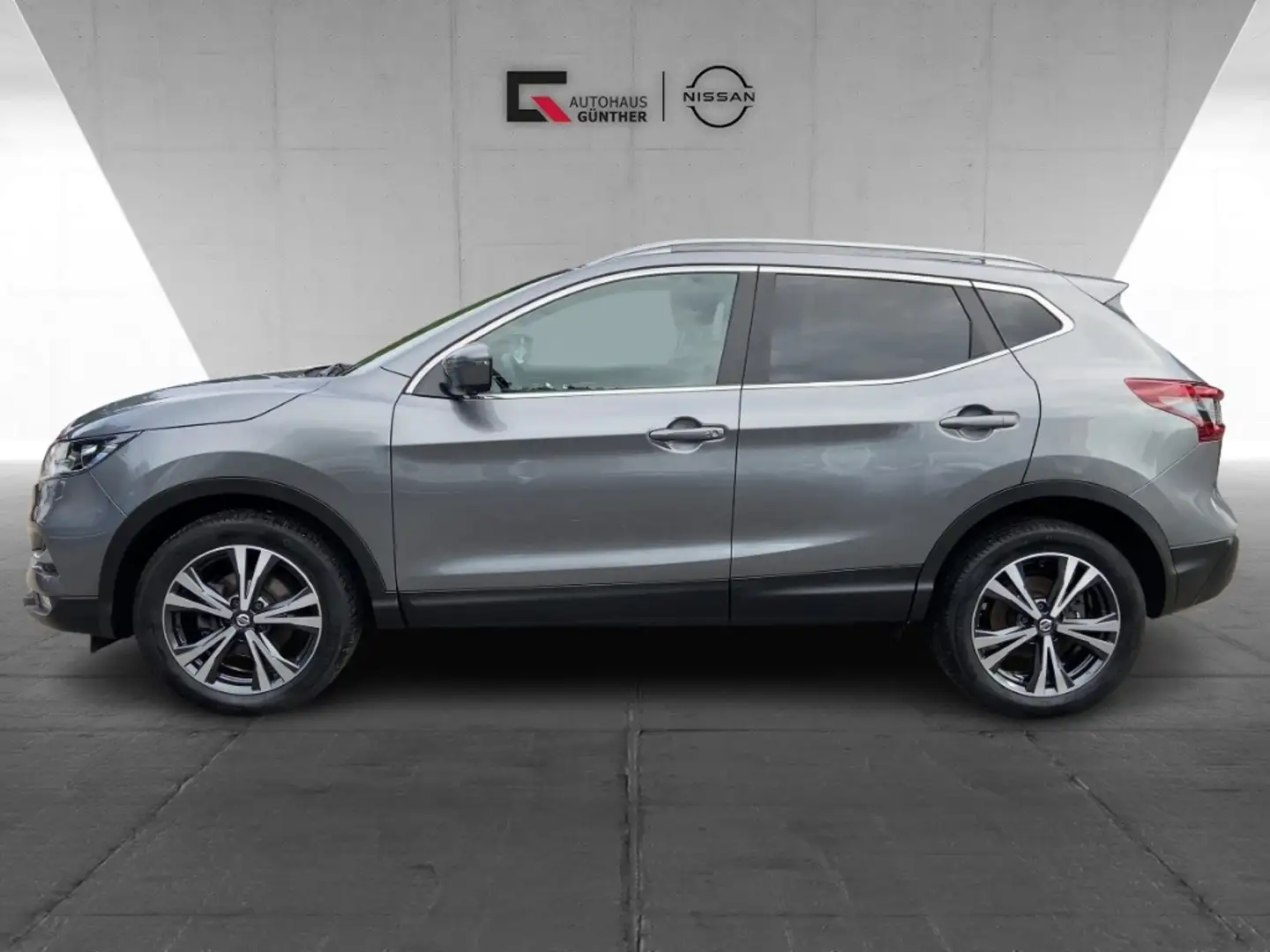 Nissan Qashqai Zama 1.3 DIG-T 4x2 Design 18Zoll Kamera Grau - 2