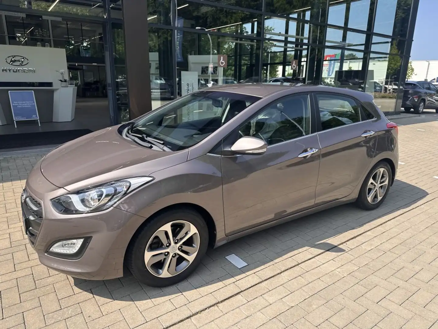 Hyundai i30 1.6 Fifa World Cup Edition Marrone - 1