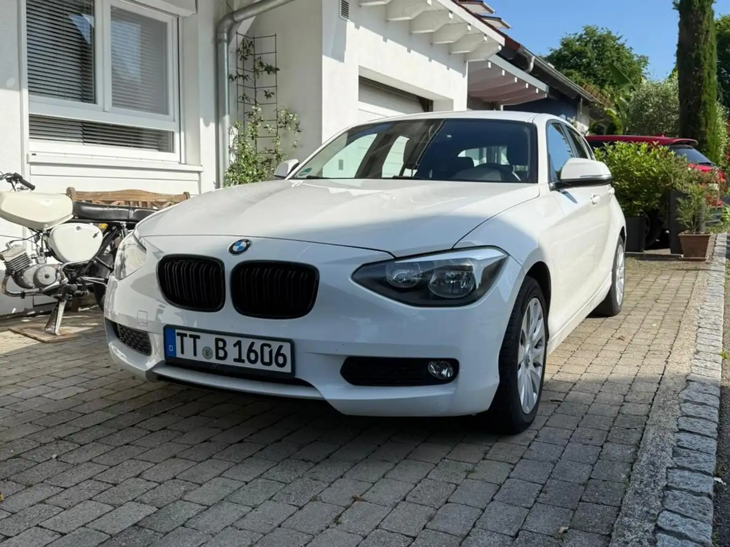 BMW 116 116i Bílá - 2
