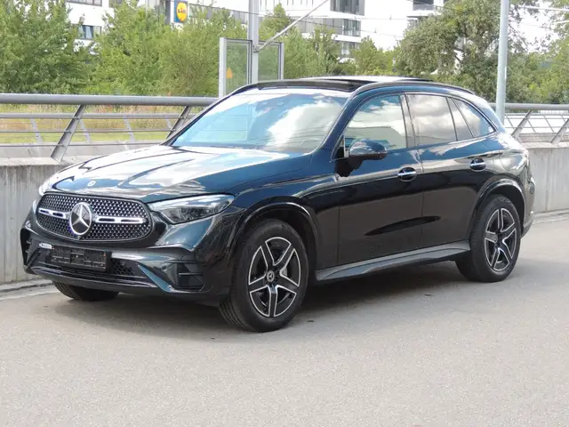 Mercedes-Benz GLC 400 e 4M AMG Pano Massage Airmatic Offroad
