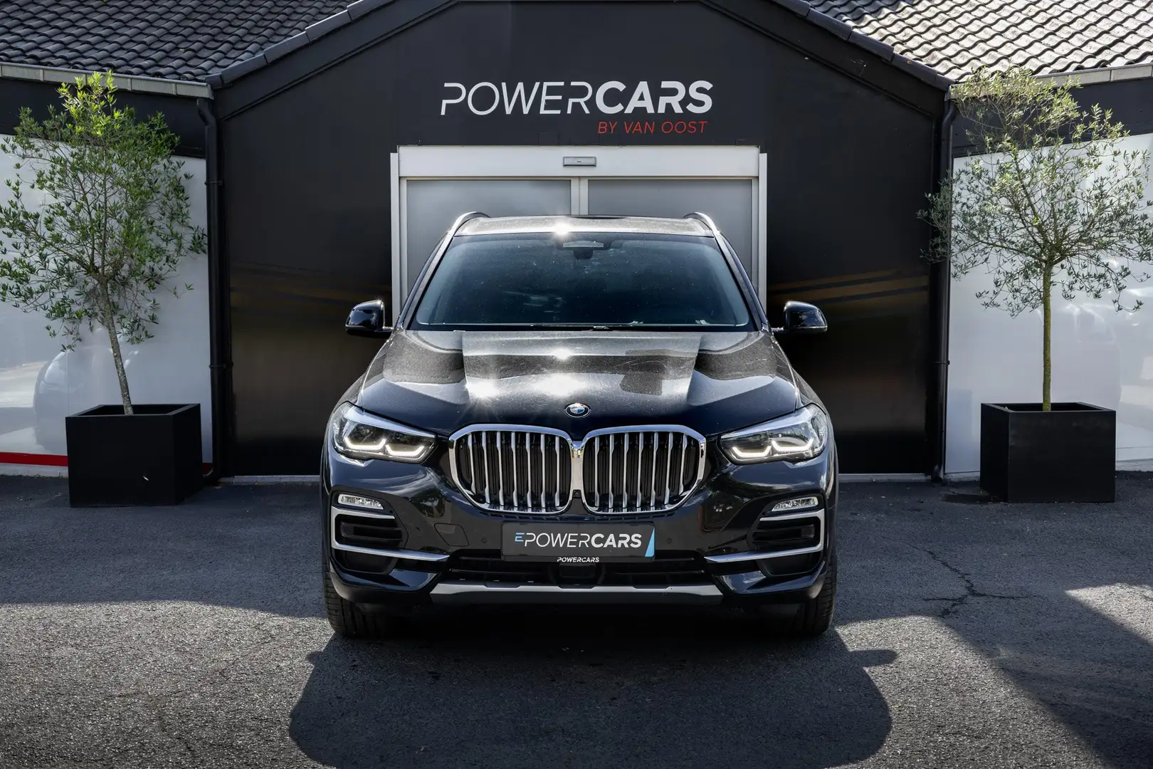 BMW X5 xDrive45e xLine | 360 | ACC | HUD | LUCHTVERING Zwart - 2