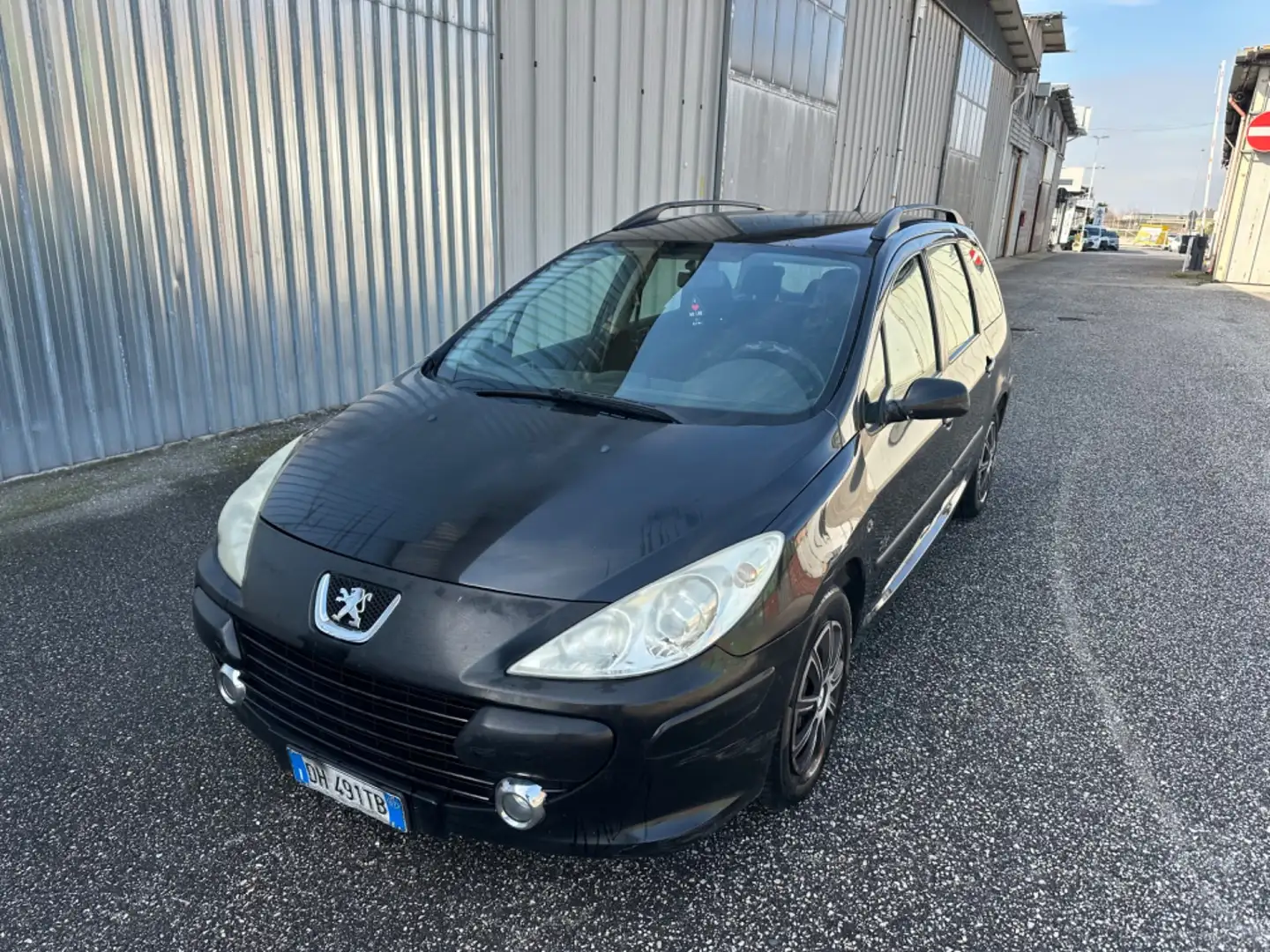 Peugeot 307 1.4 16V 5p. D-Sign Nero - 1