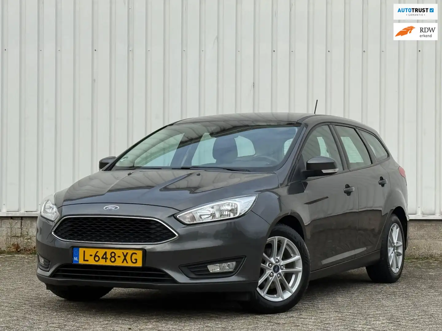 Ford Focus Wagon 1.0 Lease Edition (125PK)2e Eigenaar,Trekhaa Gris - 1