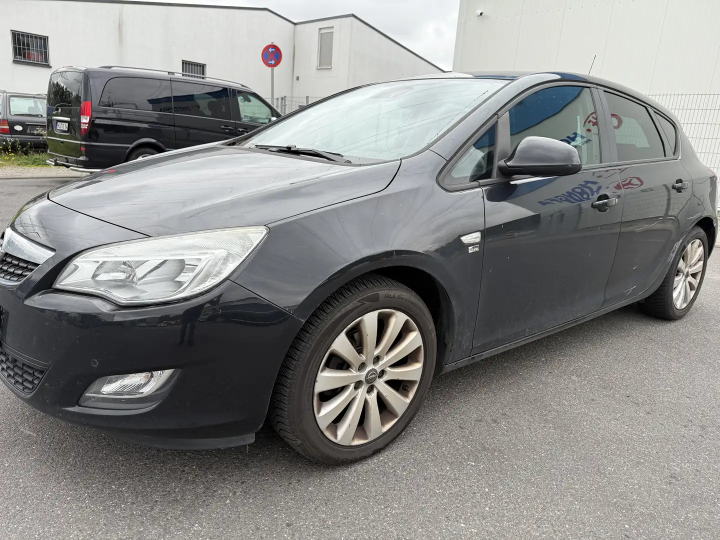 Opel Astra 150 Jahre Opel Tüv 01/2027 Schwarz - 1