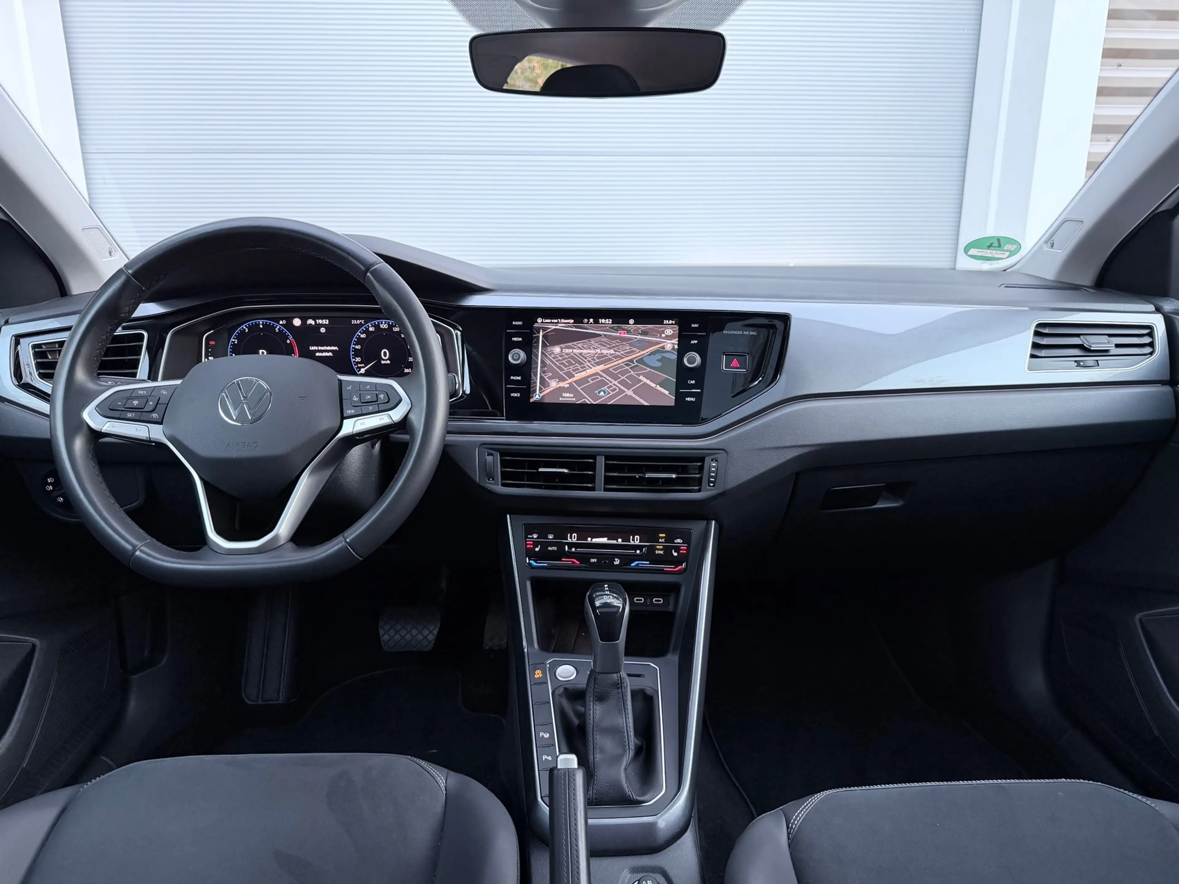 Volkswagen Taigo 1.5 TSI Style Pano/Beats/Camera — photo 9