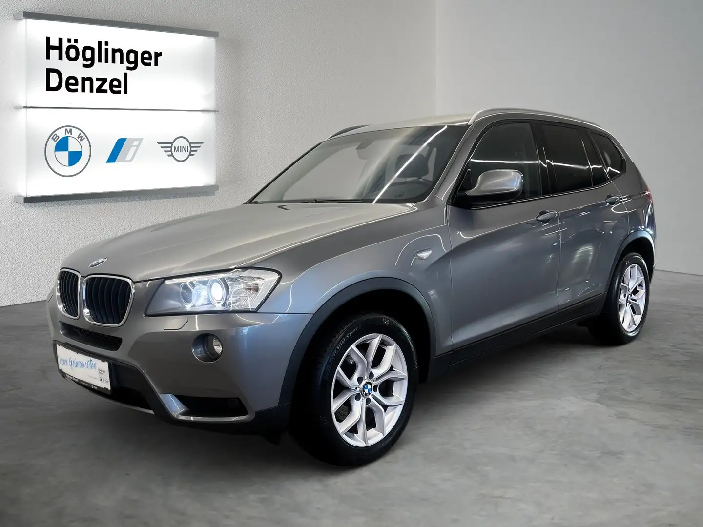 BMW X3 xDrive20d Grau - 2
