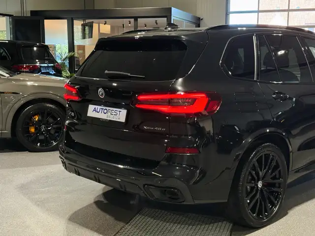 BMW X5 view 21