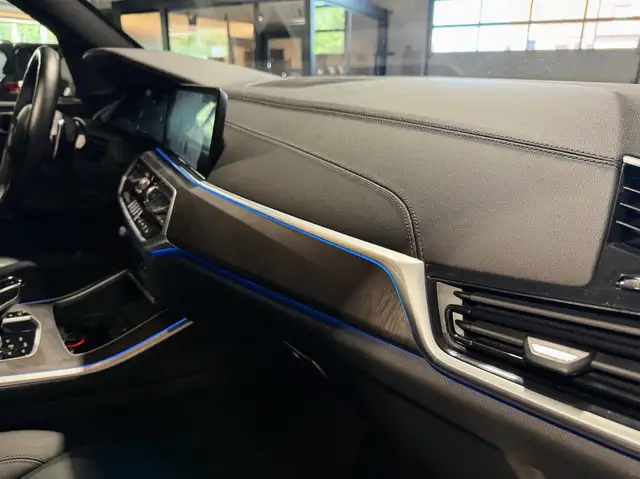 BMW X5 view 28