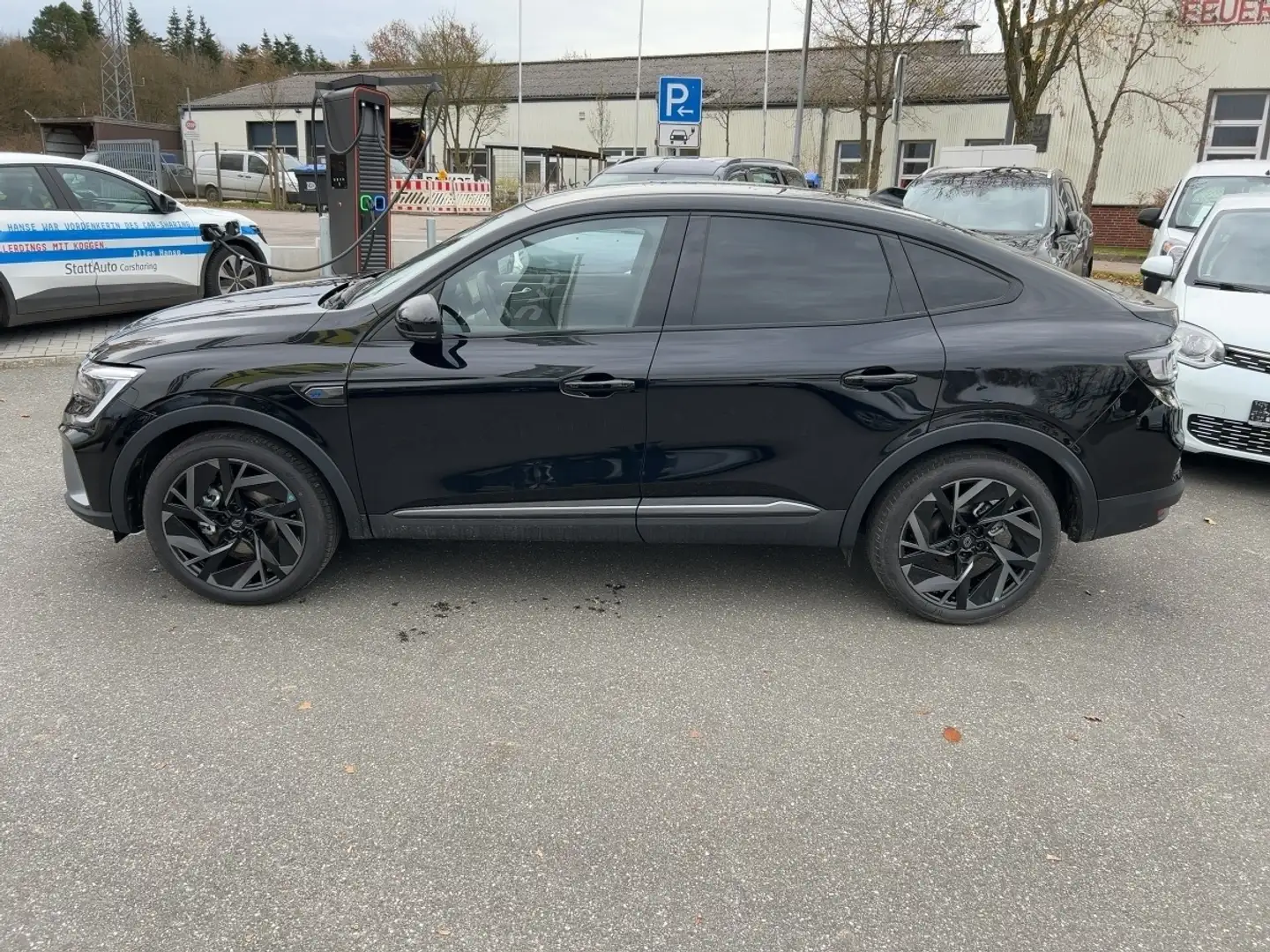 Renault Arkana ESPRIT ALPINE Full Hybrid 145  *Standort Malente* Schwarz - 2