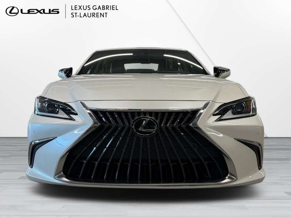 2025 Lexus ES PREMIUM — снимка 2