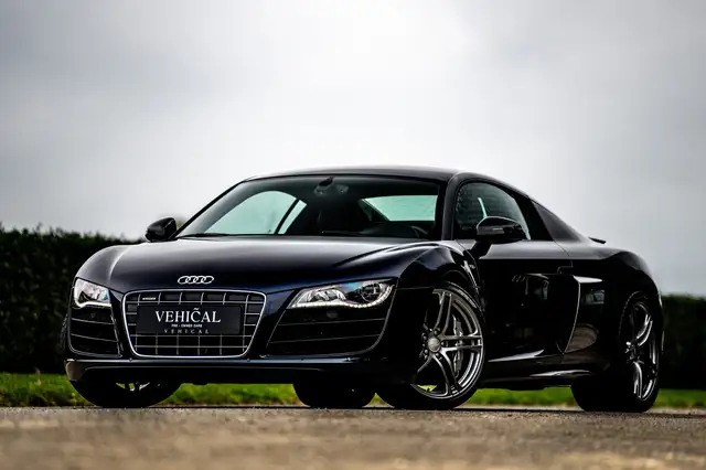 Audi R8 Exclusive 5.2 V10 | B&O | CERAMIC BRAKES | CAMERA