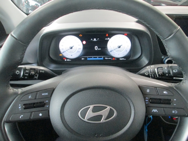 Hyundai i20 Trend Kamera Shz Navi Android Apple CarPlay — photo 14