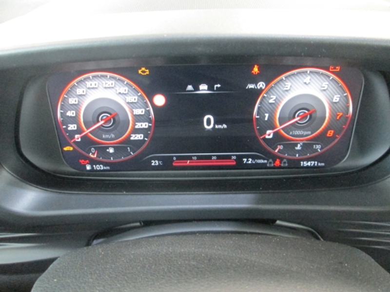 Hyundai i20 Trend Kamera Shz Navi Android Apple CarPlay — photo 15