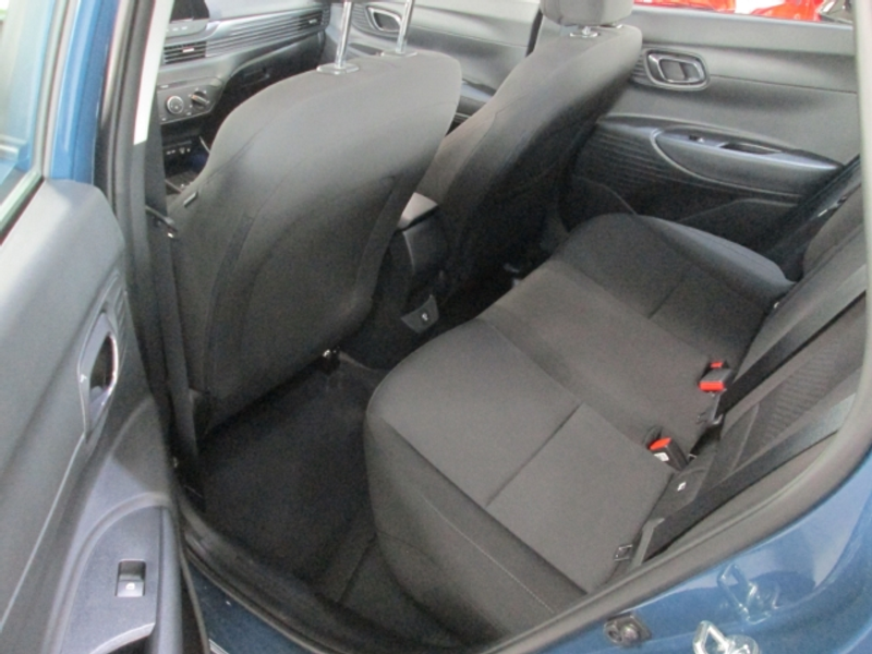 Hyundai i20 Trend Kamera Shz Navi Android Apple CarPlay — photo 11