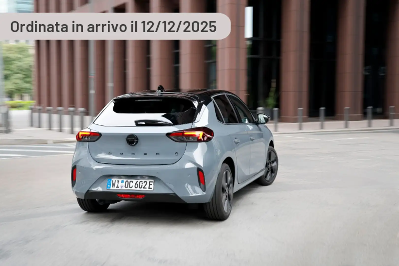 Opel Corsa-e 136 CV 5 porte YES Argento - 2
