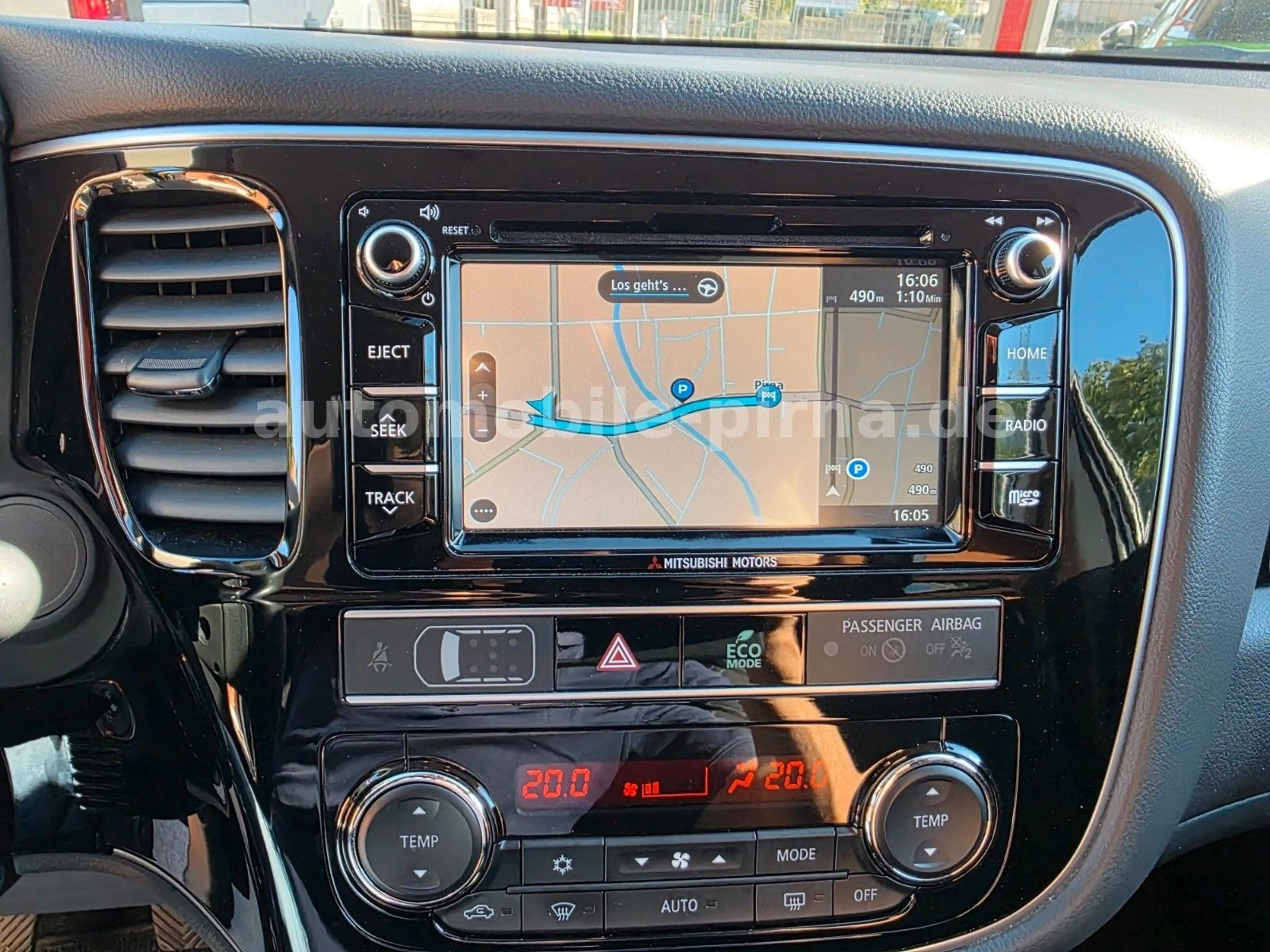 Mitsubishi Outlander 2.0 Diamant Ed. 2WD+NAVI/wenig KM/1.HD — photo 14