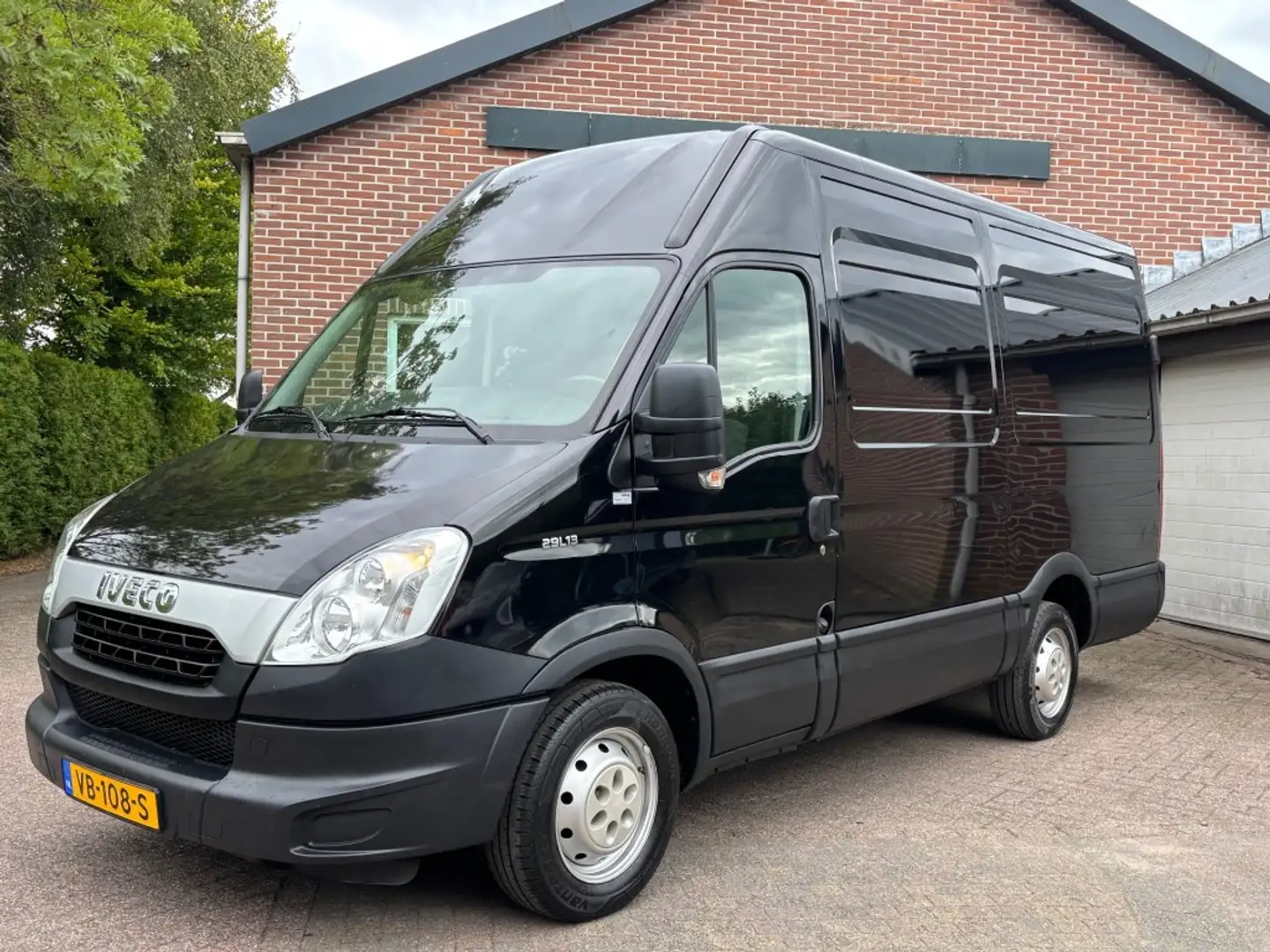 Iveco Daily 29 L 13V 330 H2, Trekhaak Negro - 1