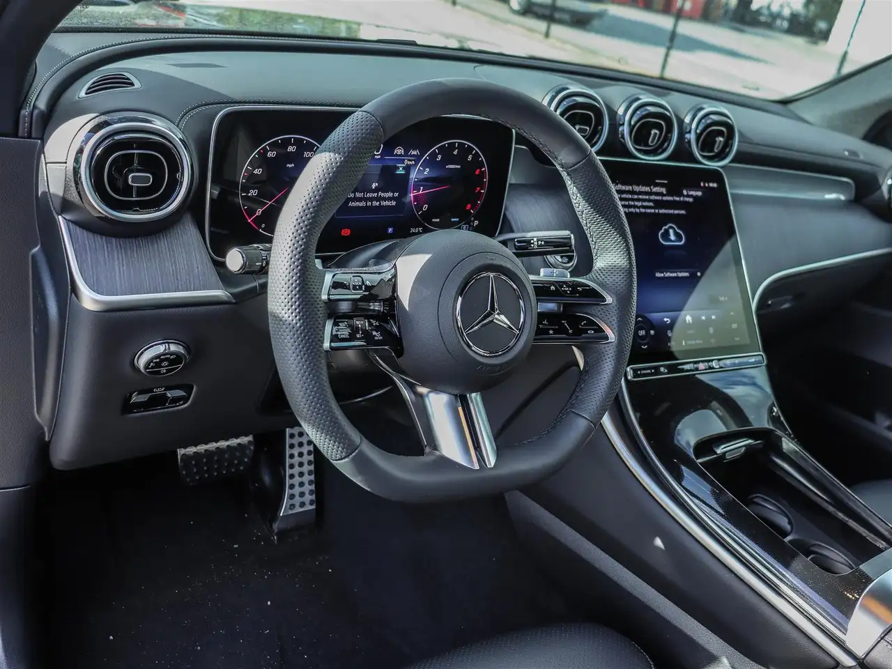 Mercedes-Benz GLC снимка Mercedes-Benz GLC