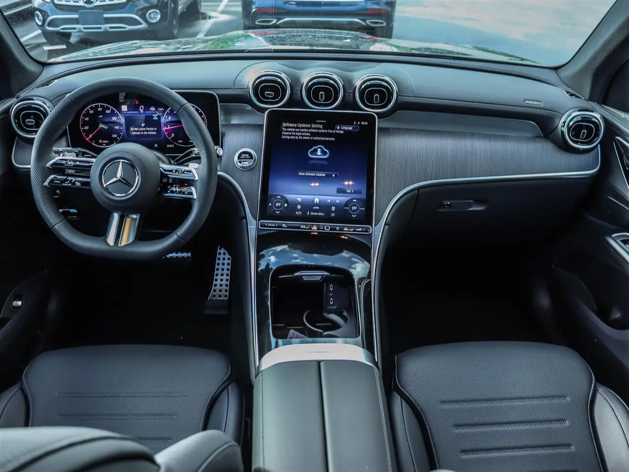 Mercedes-Benz GLC снимка Mercedes-Benz GLC